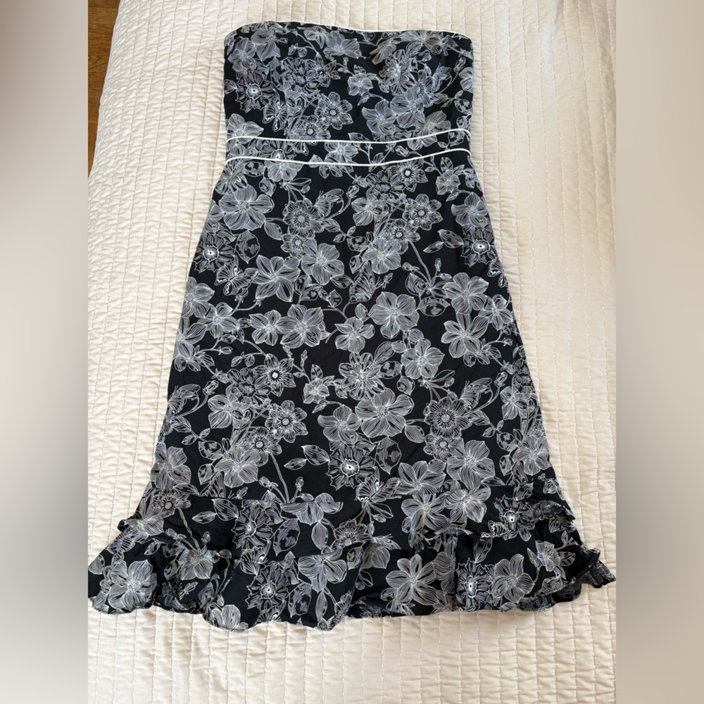 Ann Taylor LOFT Floral Black and White Dress